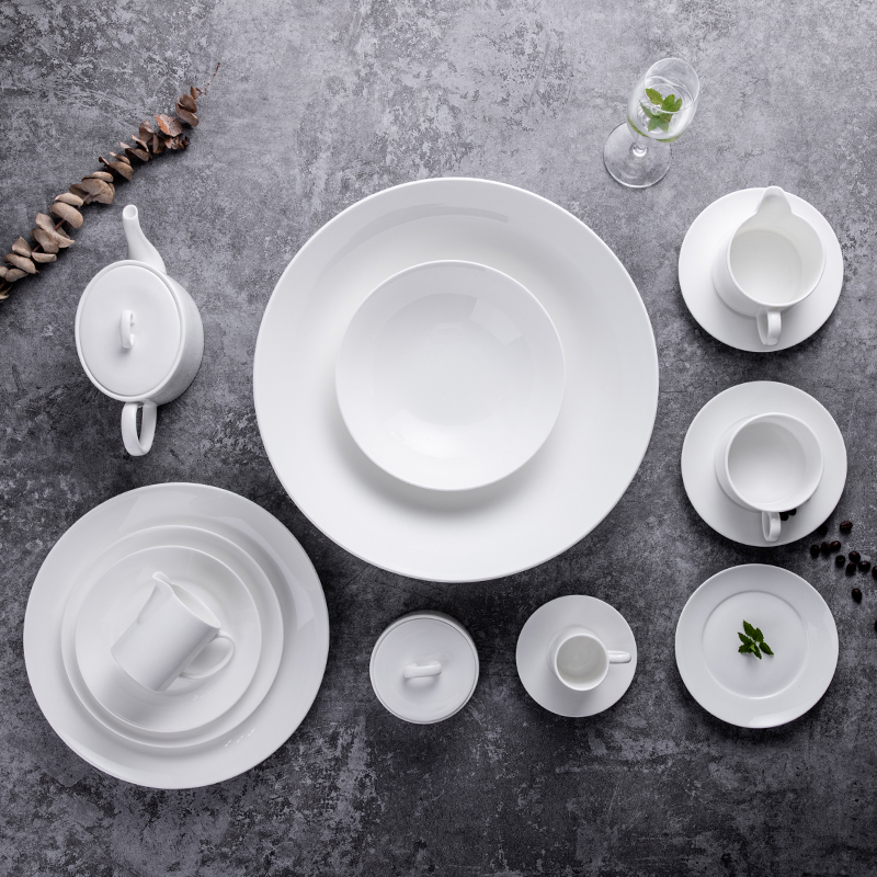 Bespoke designs porcelain dinnerware set