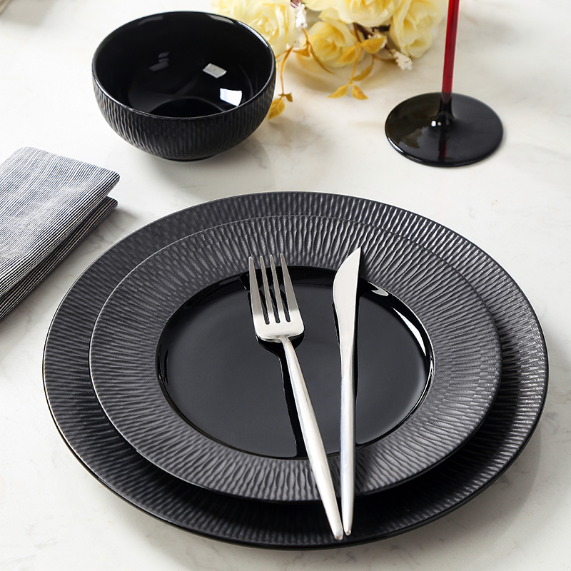 Black ceramic plates wholesaler 3