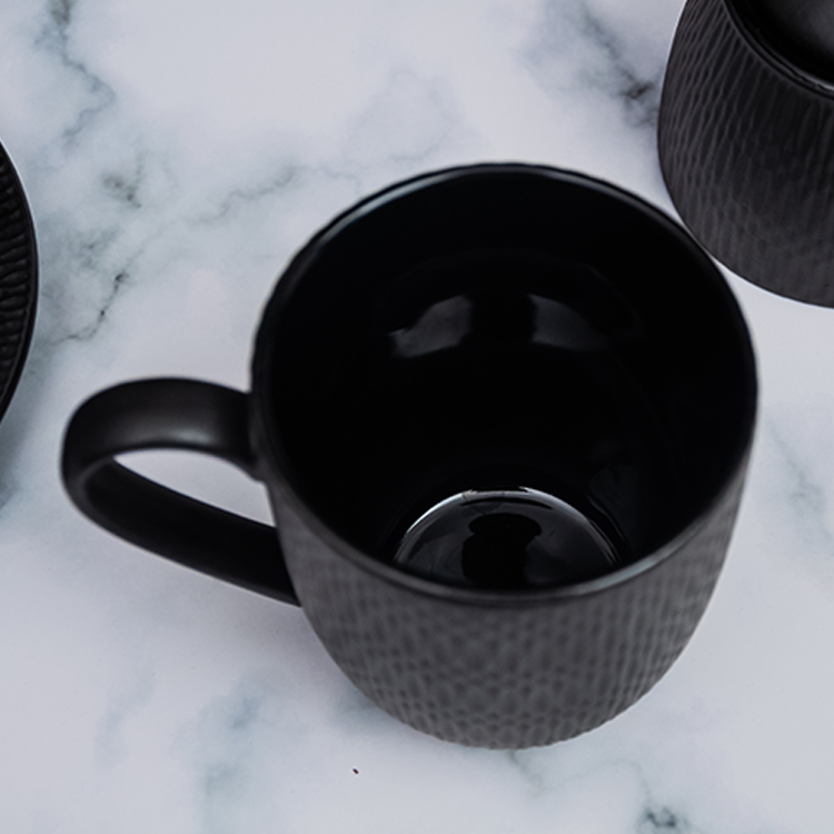 Custom Ceramic Black Mugs (1)