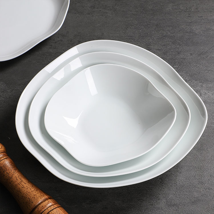 Different shapes White porcelain dinner sets