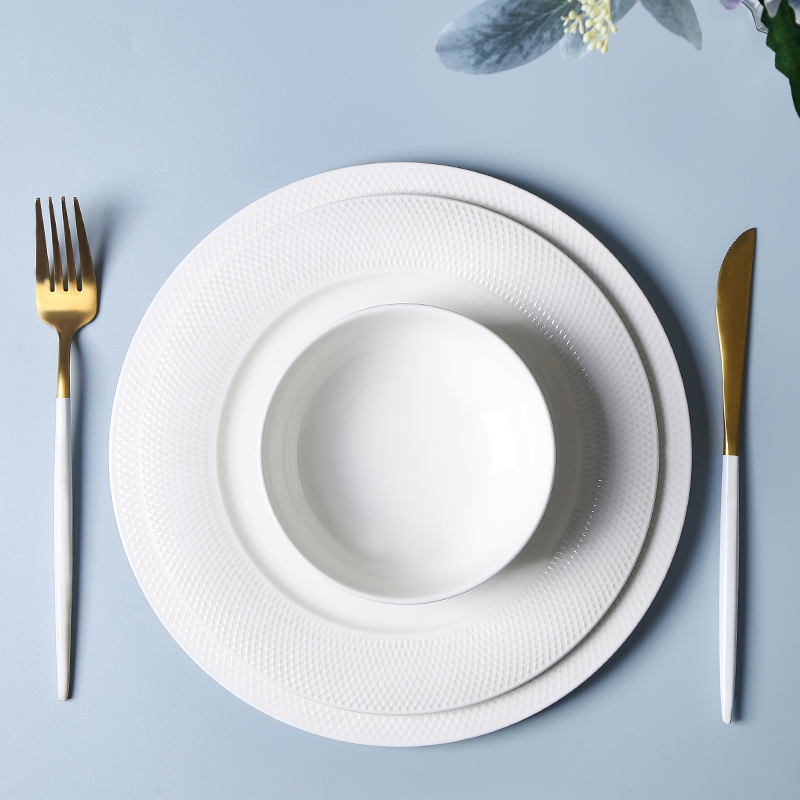High-end White porcelain dinner sets (4)