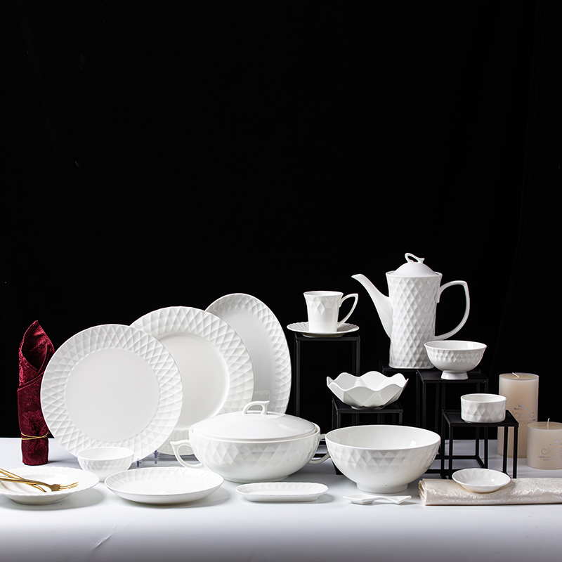 Pure white tableware sets (2)