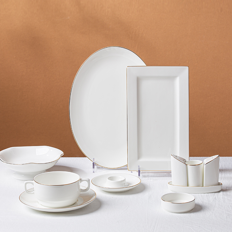 White tableware sets with gold rim 3