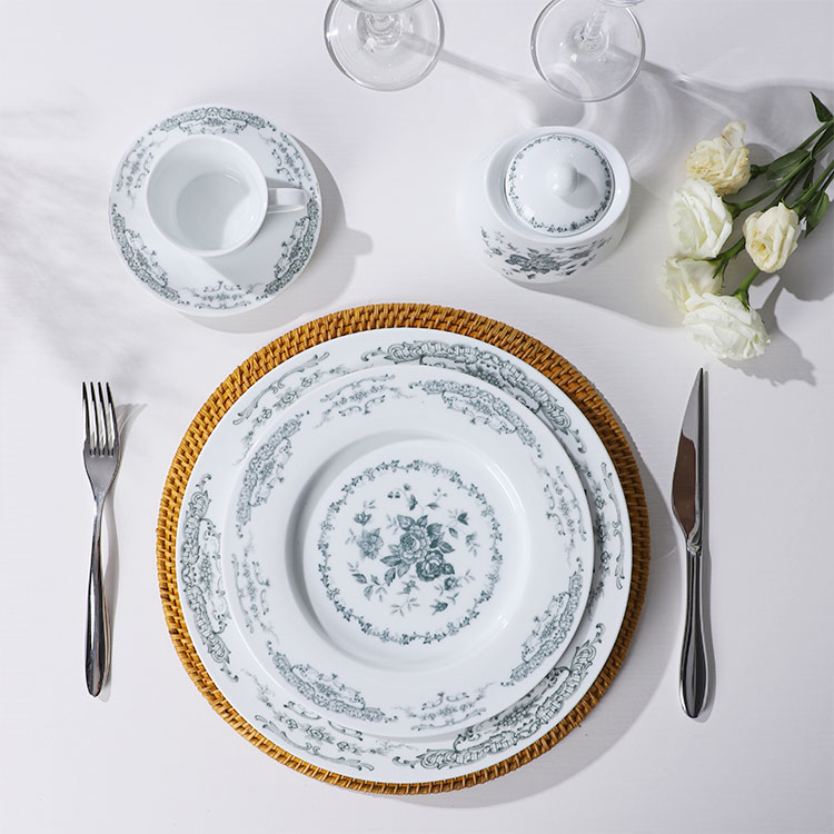 ceramic dinnerware set