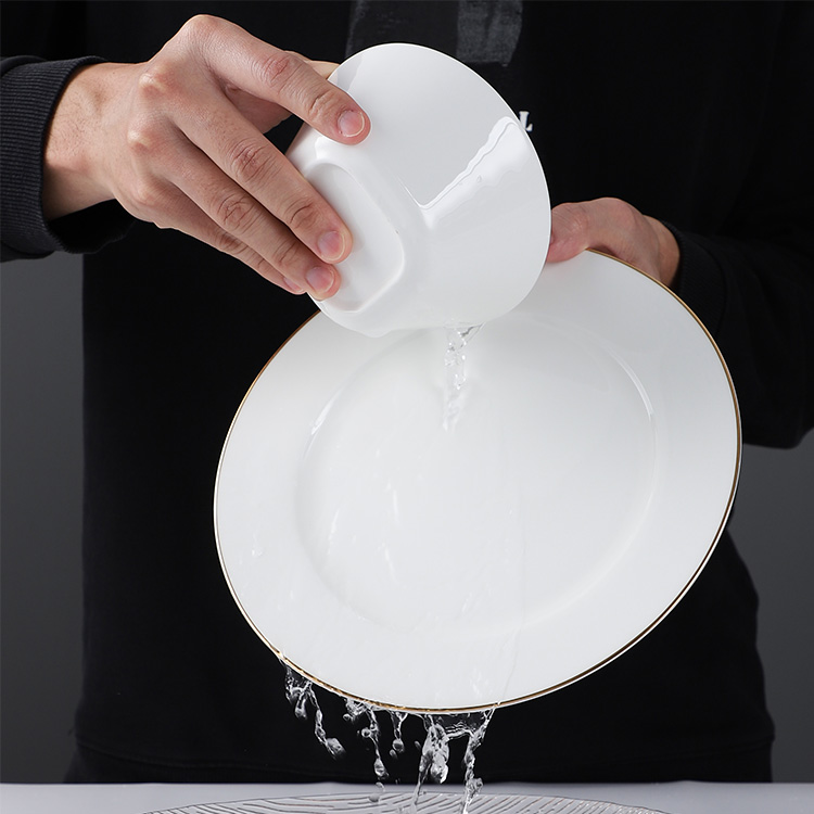 High quality tableware that is easy to clean