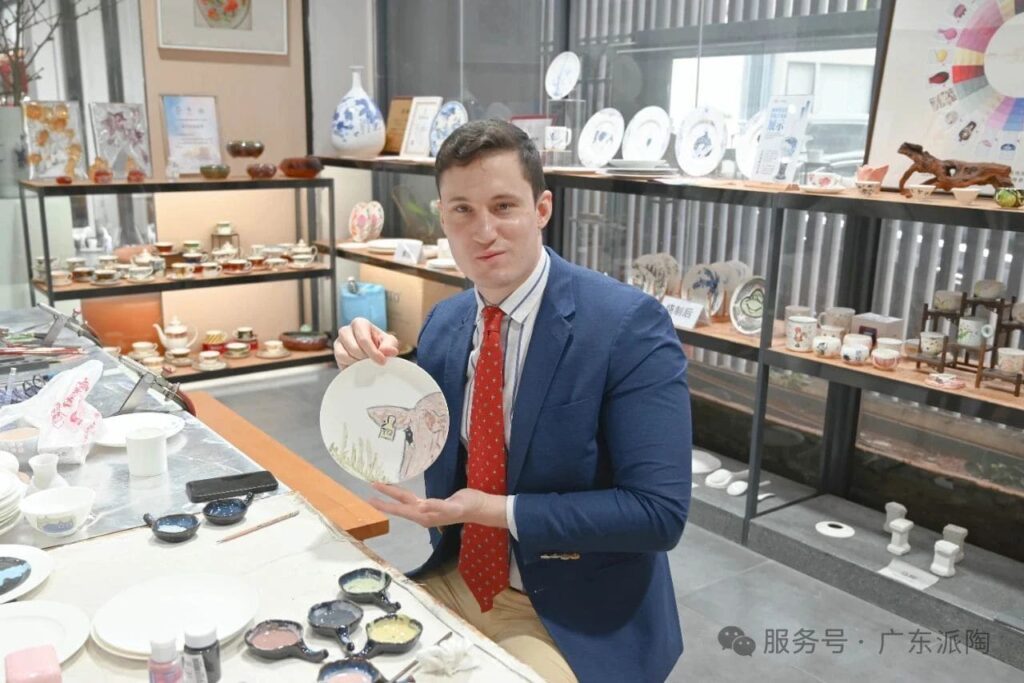 Uruguayan Consul General in Guangzhou Visits PITO Experience Center (4)