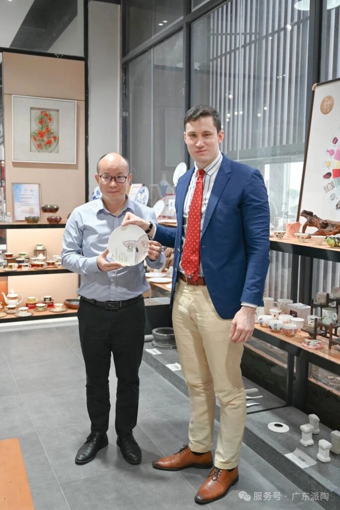 Uruguayan Consul General in Guangzhou Visits PITO Experience Center (5)