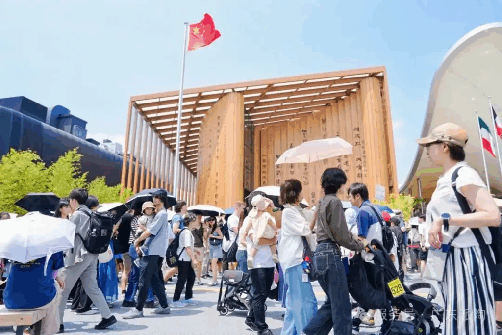 Exposición 2025 Osaka: Pito presenta con éxito la porcelana azul y blanca de Chaozhou