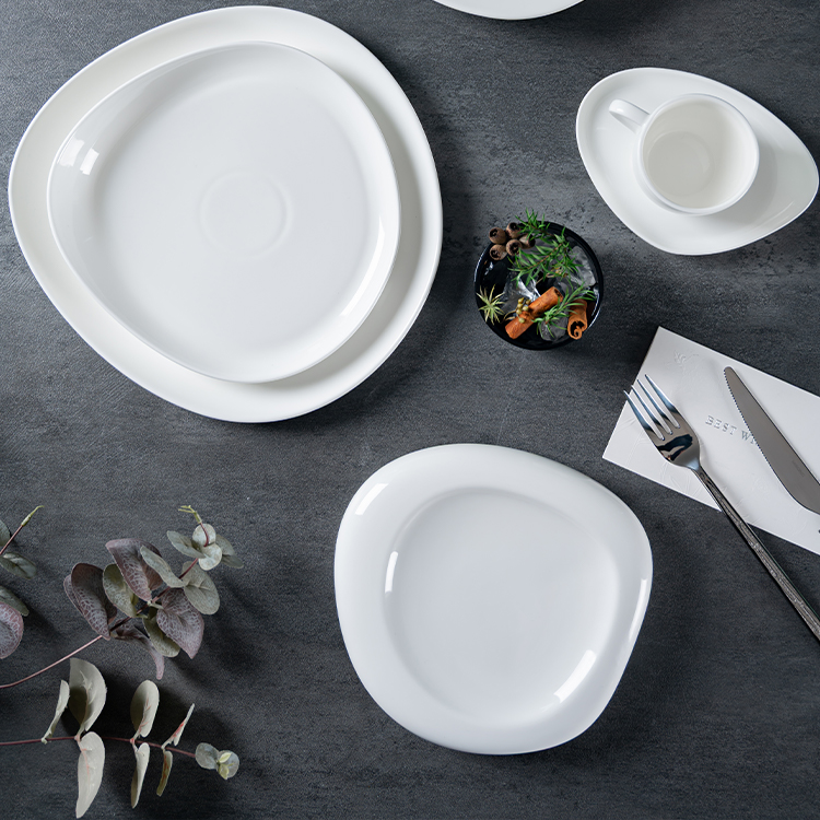 Azure collection dinner plate (2)