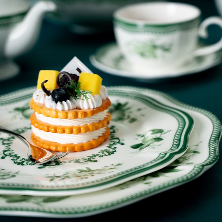 Elegance Beauty(Green) fine porcelain plates (4)