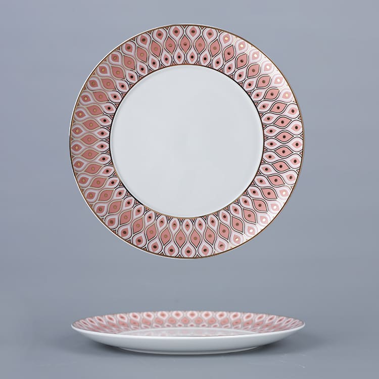 Pratos de jantar rosa leve com borda dourada (4)