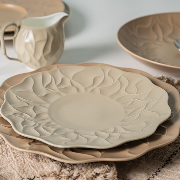 Vientiane Flower Shaped Plate Bone China (4)