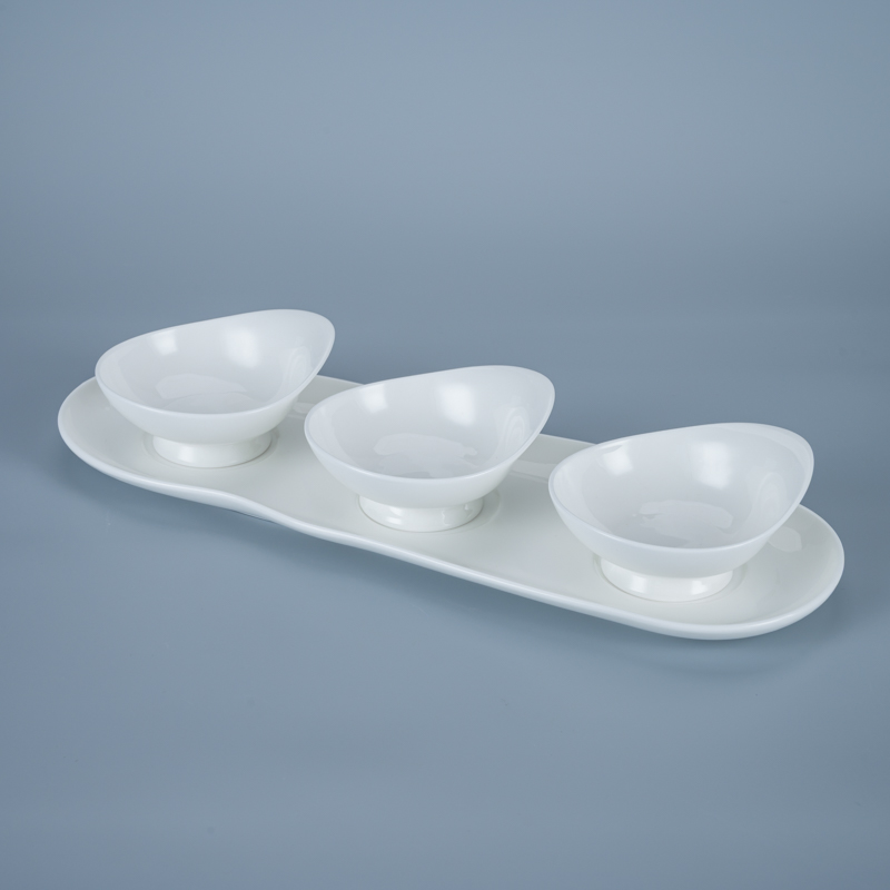 azure collection sauce dish (1)
