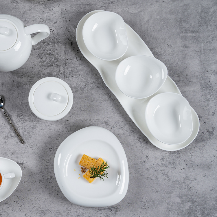 azure collection sauce dish (2)