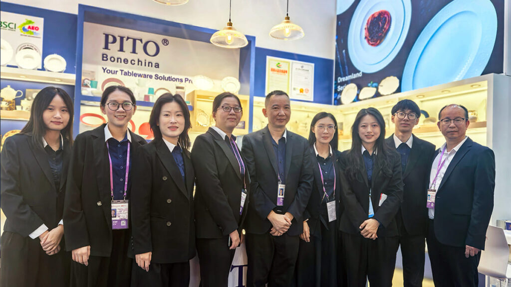 PITO Bone China Shines at Canton Fair and PIR EXPO (4)