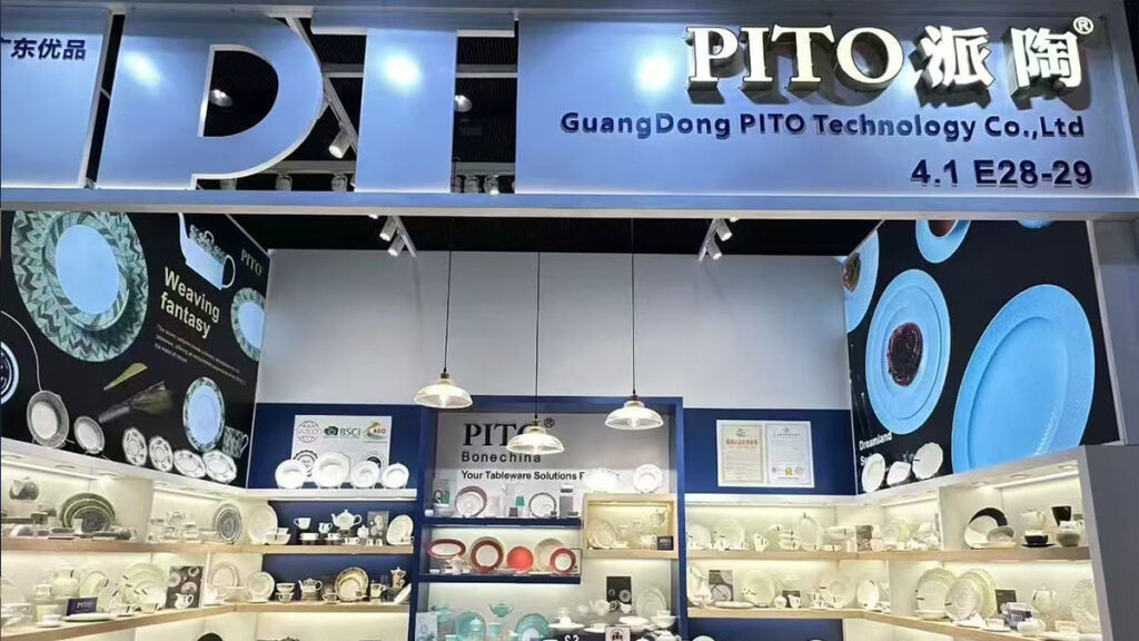 PITO Bone China Shines at Canton Fair and PIR EXPO (6)