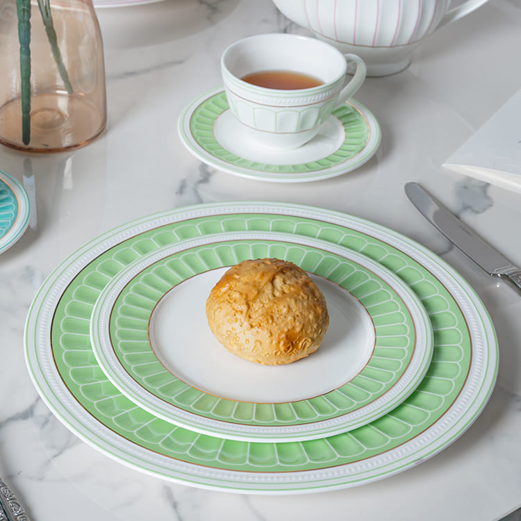 Roman Green Dinner Plate (3)