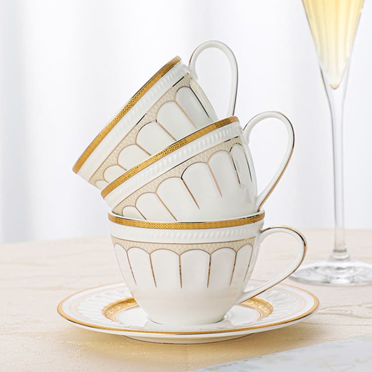 Roman White and Gold Coffee Cups (3)