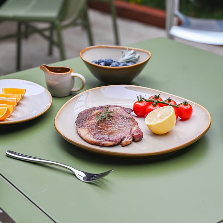 Plato llano marrón caramelo (6)