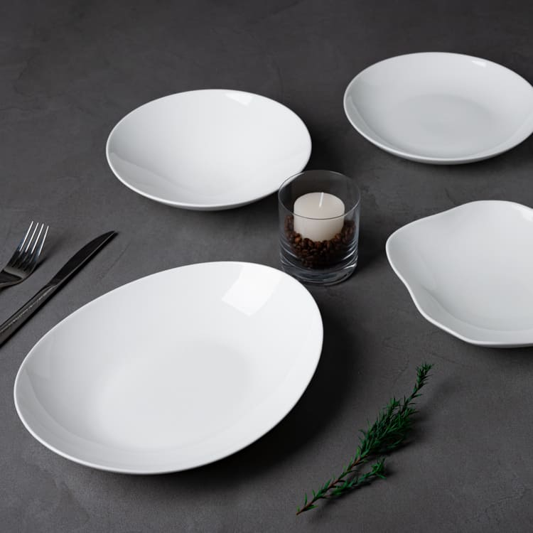 Classic White Fine Porcelain Plates (4)