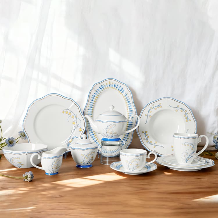 Lily of the Valley Fine Porcelain Dinnerware Set (6)
