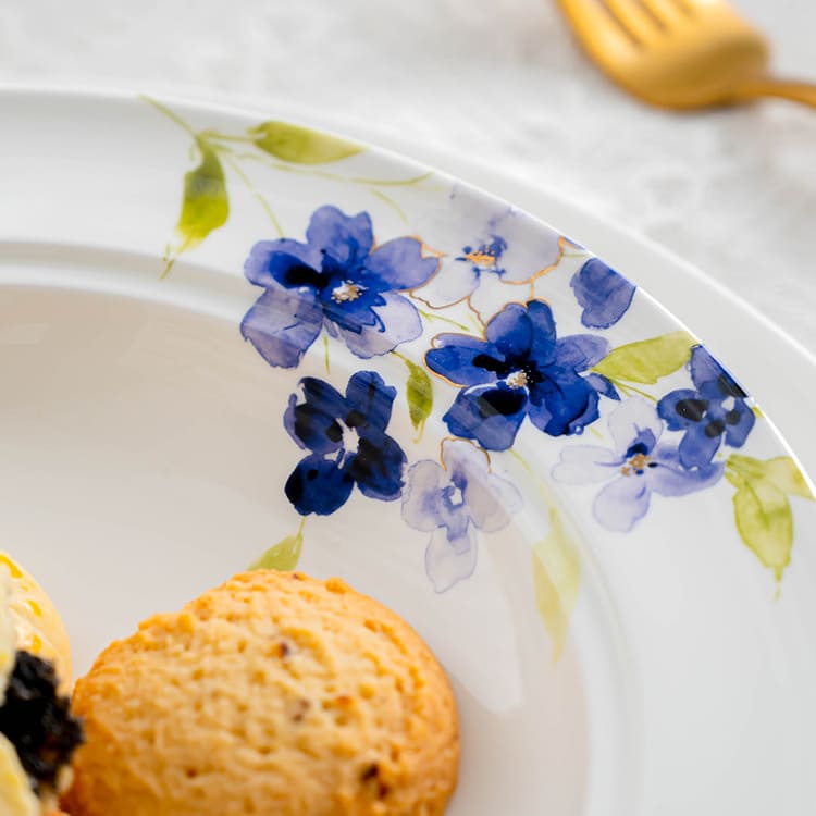 White Plate with Blue Flowers Bone China Dinnerware (4)