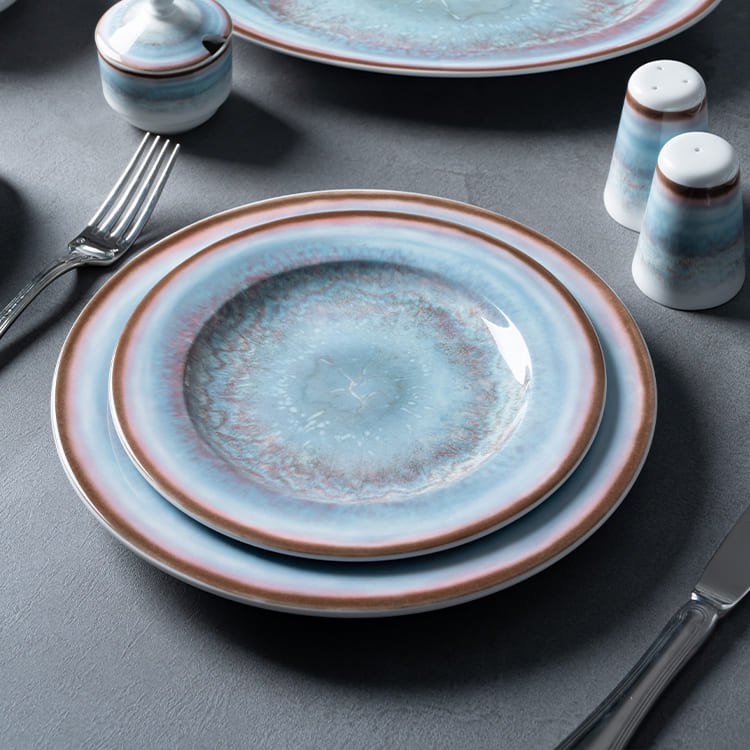 Plato llano de porcelana Nebula Glow de 6,75″–12,5″ (1)