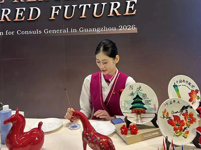 PITO Showcases Intangible Ceramic Art at International Diplomatic Event in Guangzhou (5)
