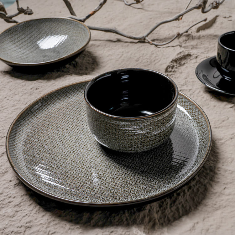 Dark Grey Porcelain Dinnerware (4)