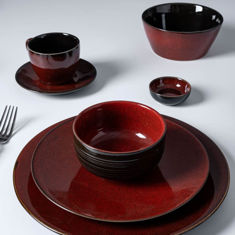 Red Glaze Porcelain Dinnerware Set (4)
