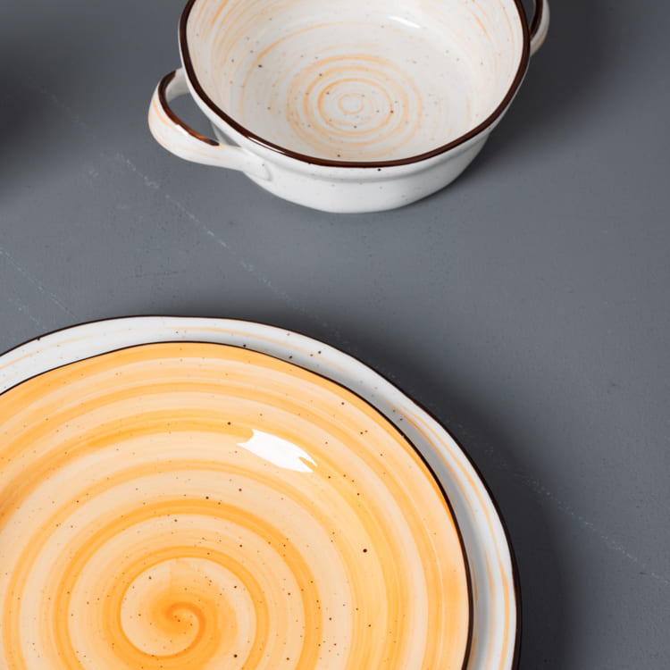 Yellow Spiral Porcelain Dinnerware (6)