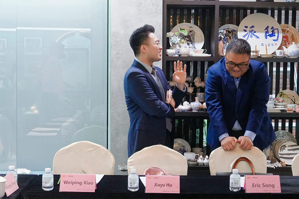 China–Africa Young Entrepreneurs Gather at Haizhu Overseas Chinese Reception Hall (5)