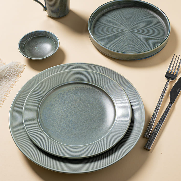 Green Reactive Glaze Dinner Set (3)