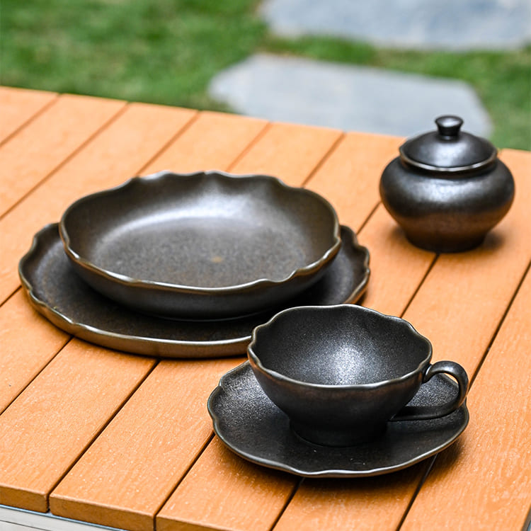 Matte Black Plate Set (3)