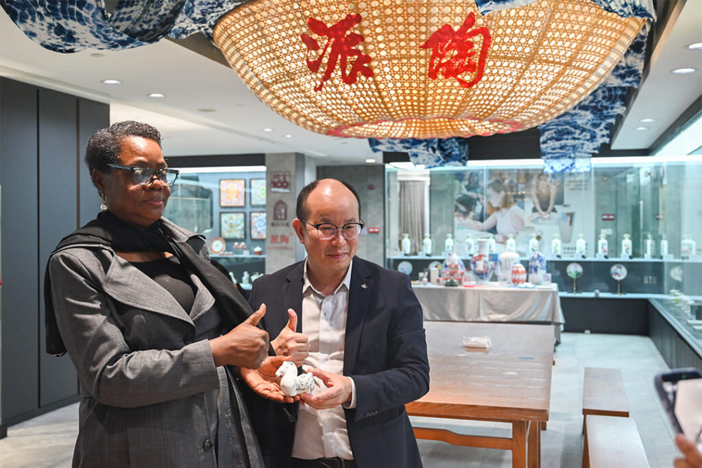 PITO Welcomes Delegation from the Mozambique Presidential Office to the Greater Bay Area Headquarters (10)