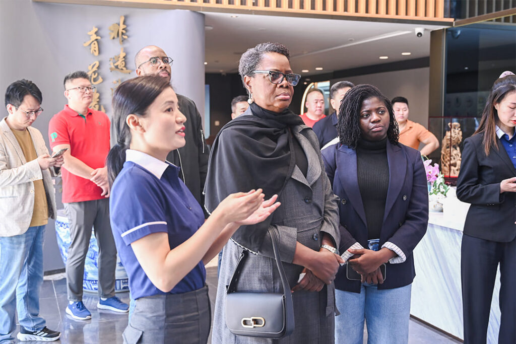 PITO Welcomes Delegation from the Mozambique Presidential Office to the Greater Bay Area Headquarters (3)