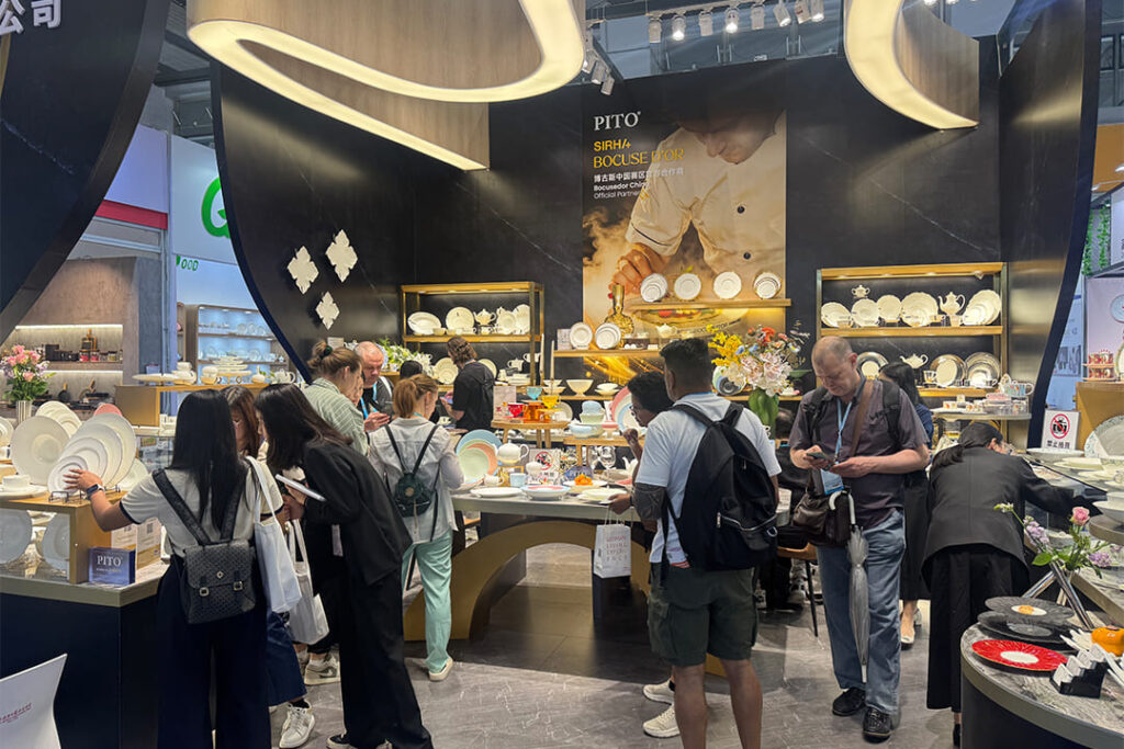 PITO at Canton Fair 2026 Elevating Global Dining with Premium Porcelain & Custom Tableware Solutions (9)