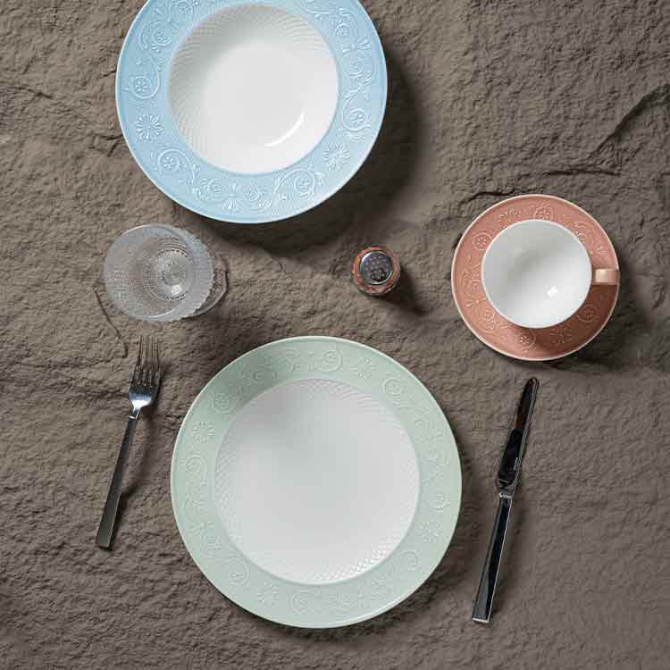 Vajilla vintage de porcelana de hueso en relieve (7)