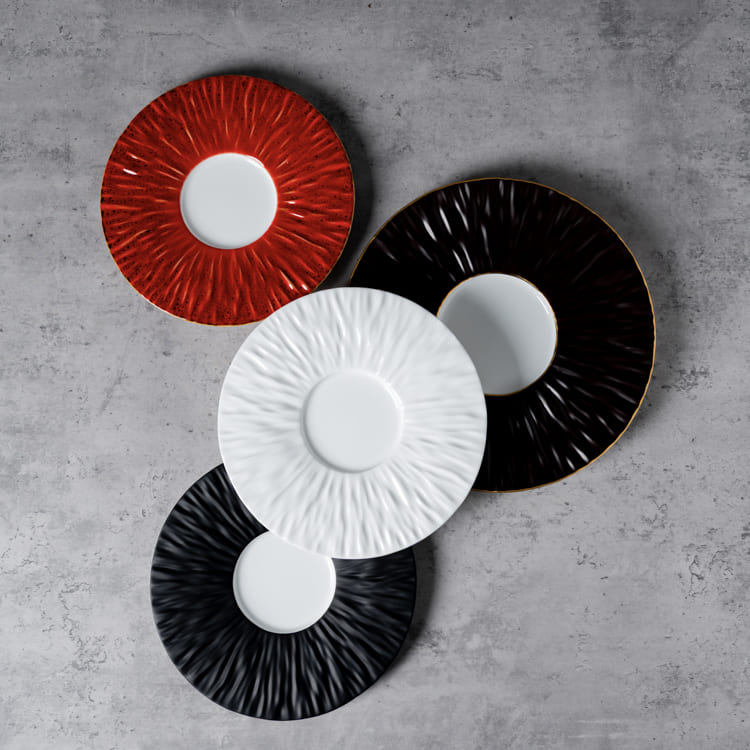 Orbital Ripple Decorative Charger Plate (1)