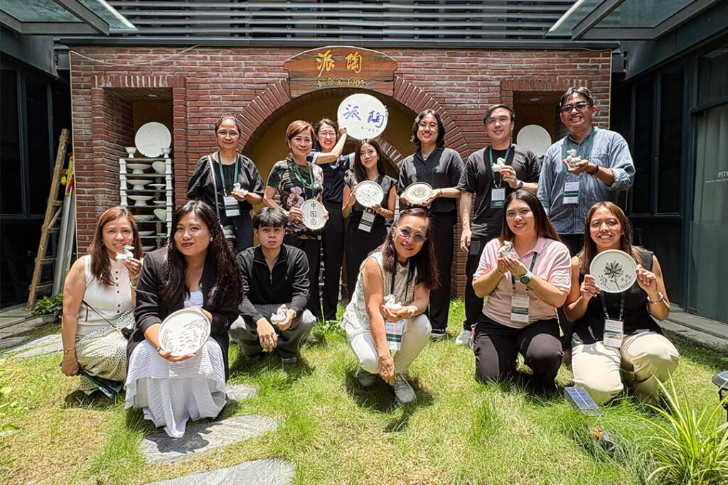 Sun Yat sen University Hosts Philippine University Delegation at PITO for Cultural Exchange (1)