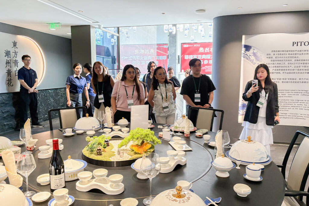 Sun Yat sen University Hosts Philippine University Delegation at PITO for Cultural Exchange (3)
