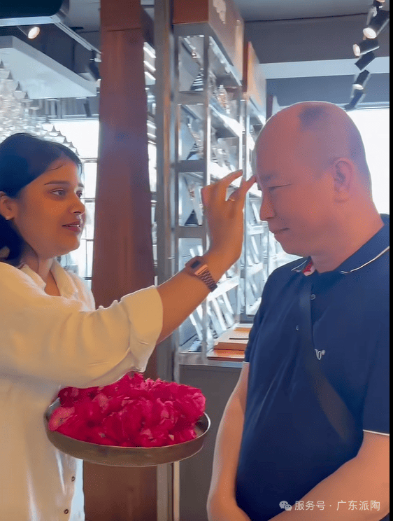 Deepening Customer Partnerships in India (3)