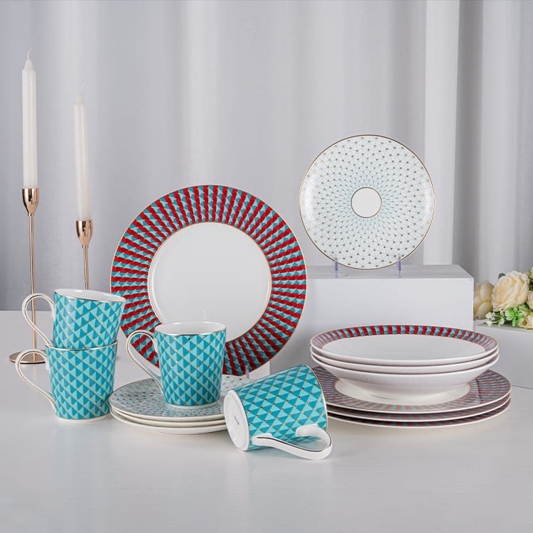Gypsophila Bone China 16 Piece Dinnerware Set (2)