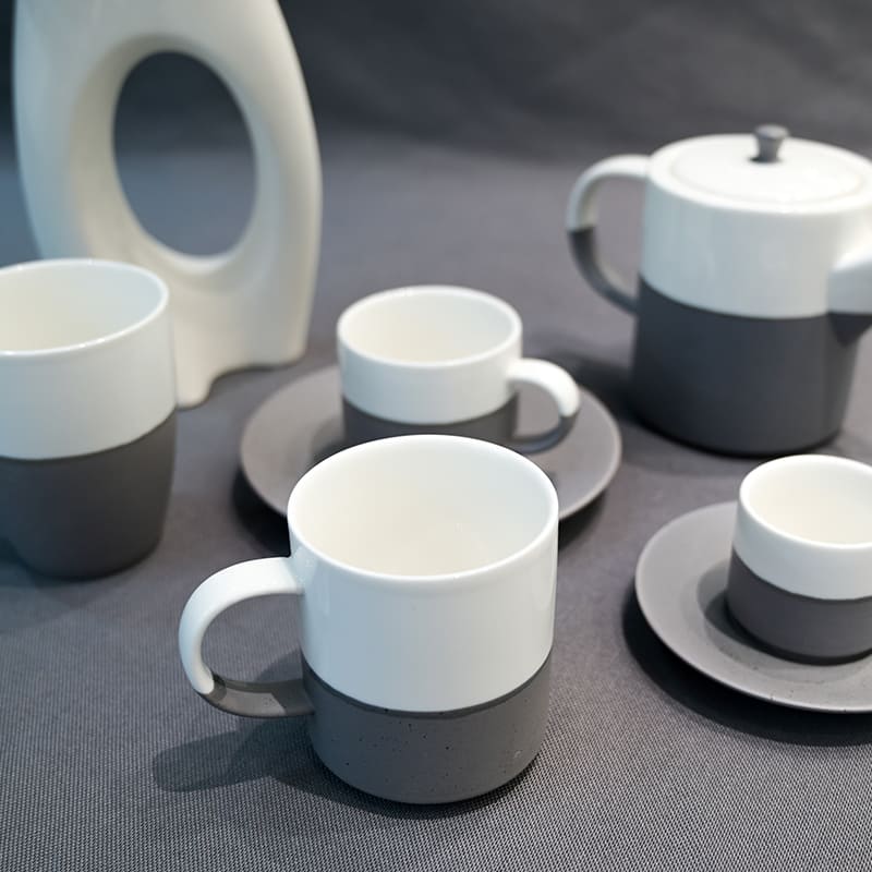 Luxury Grey Porcelain Cups & Teapot (4)