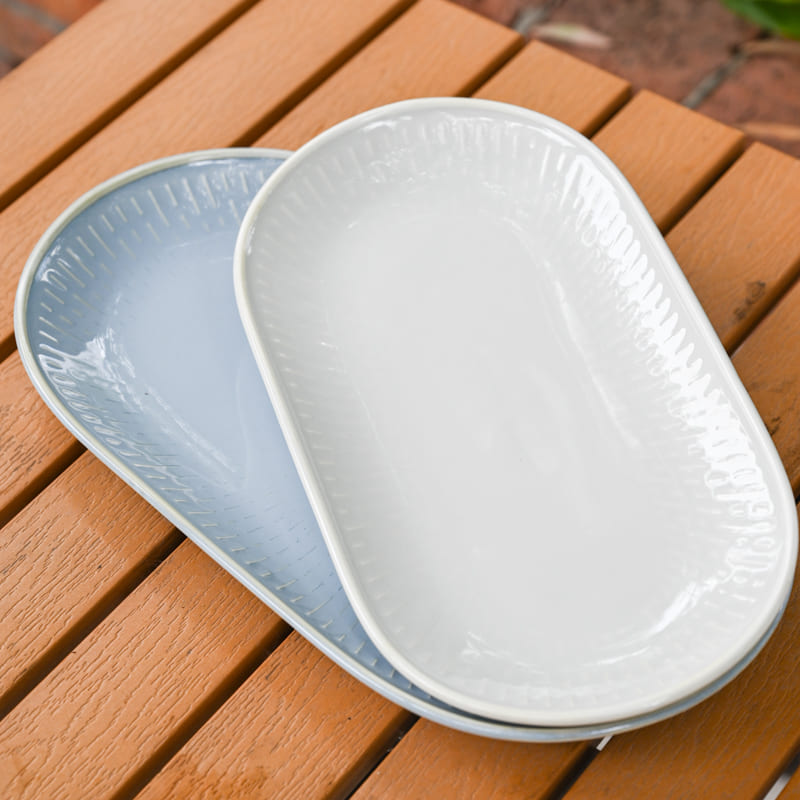 Oval Porcelain Serving Plate (1)